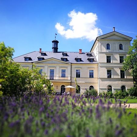 Chateau Mcely Ngoại thất bức ảnh