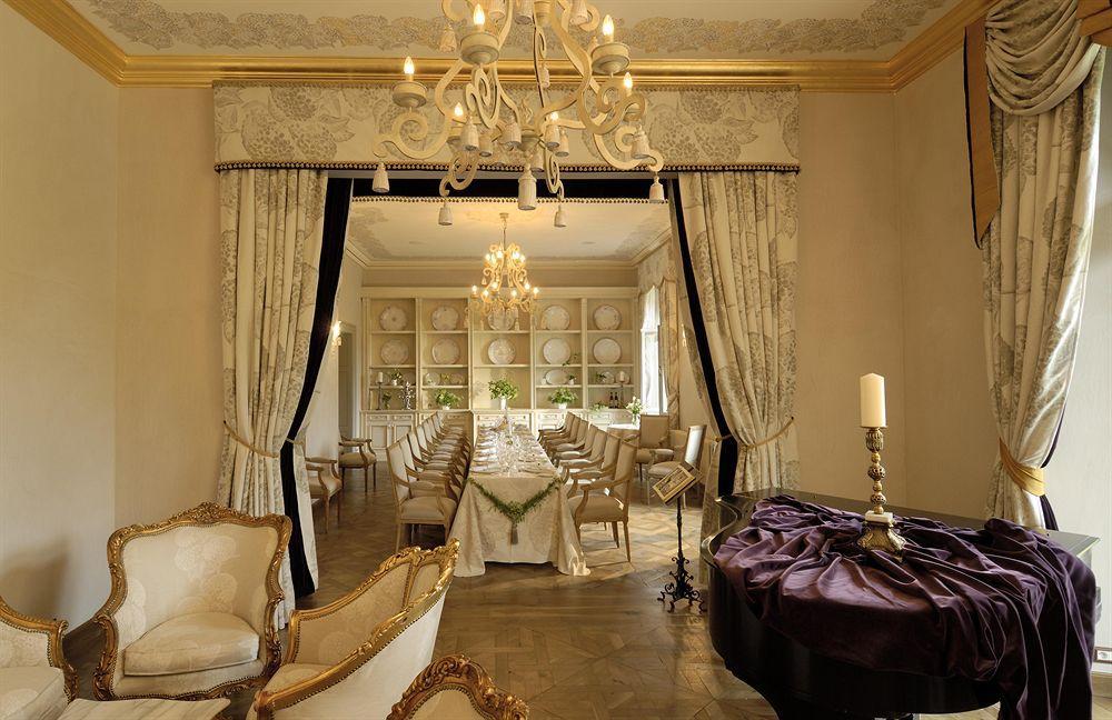 Chateau Mcely Nhà hàng bức ảnh