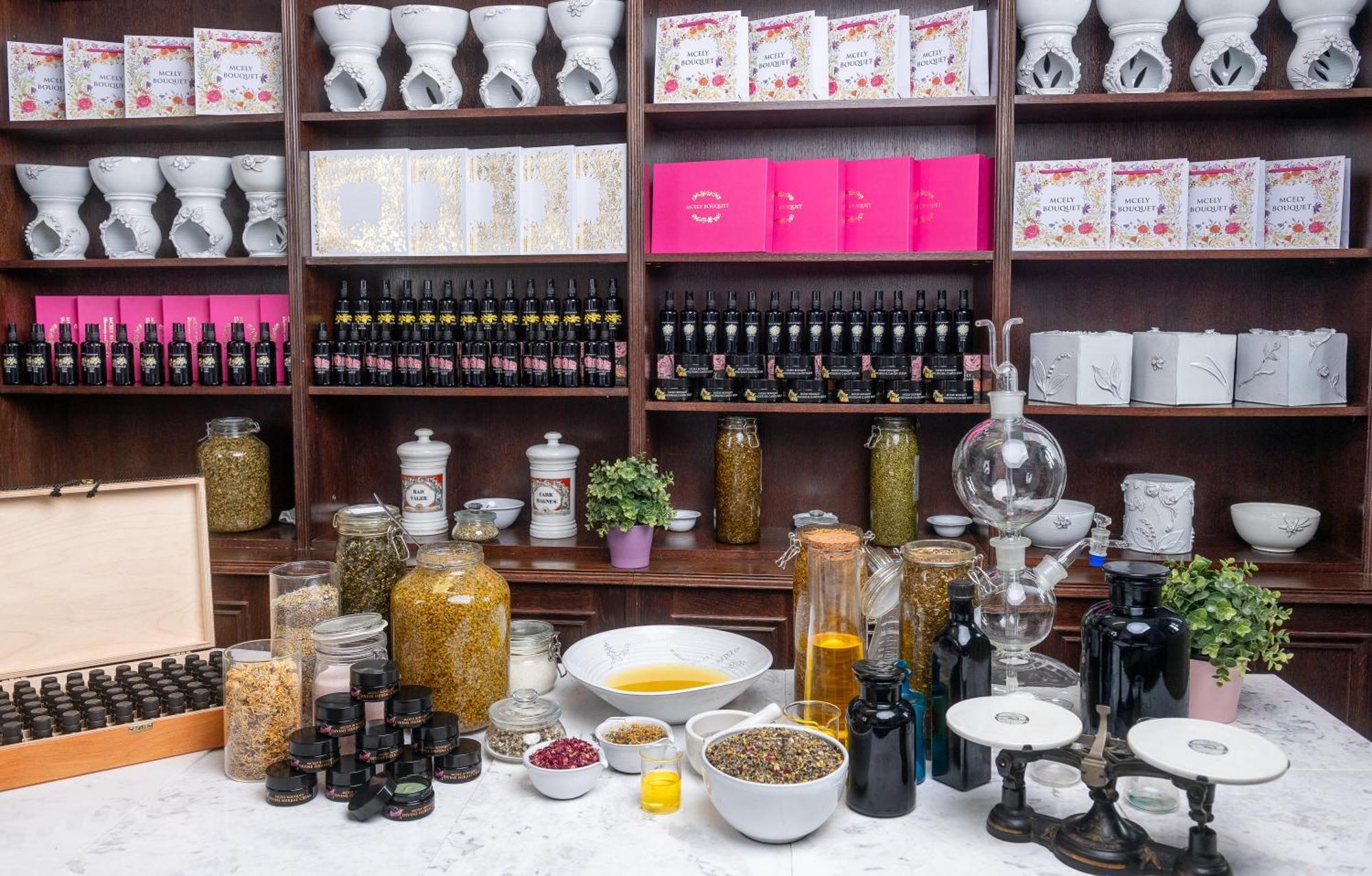 Chateau Mcely Ngoại thất bức ảnh