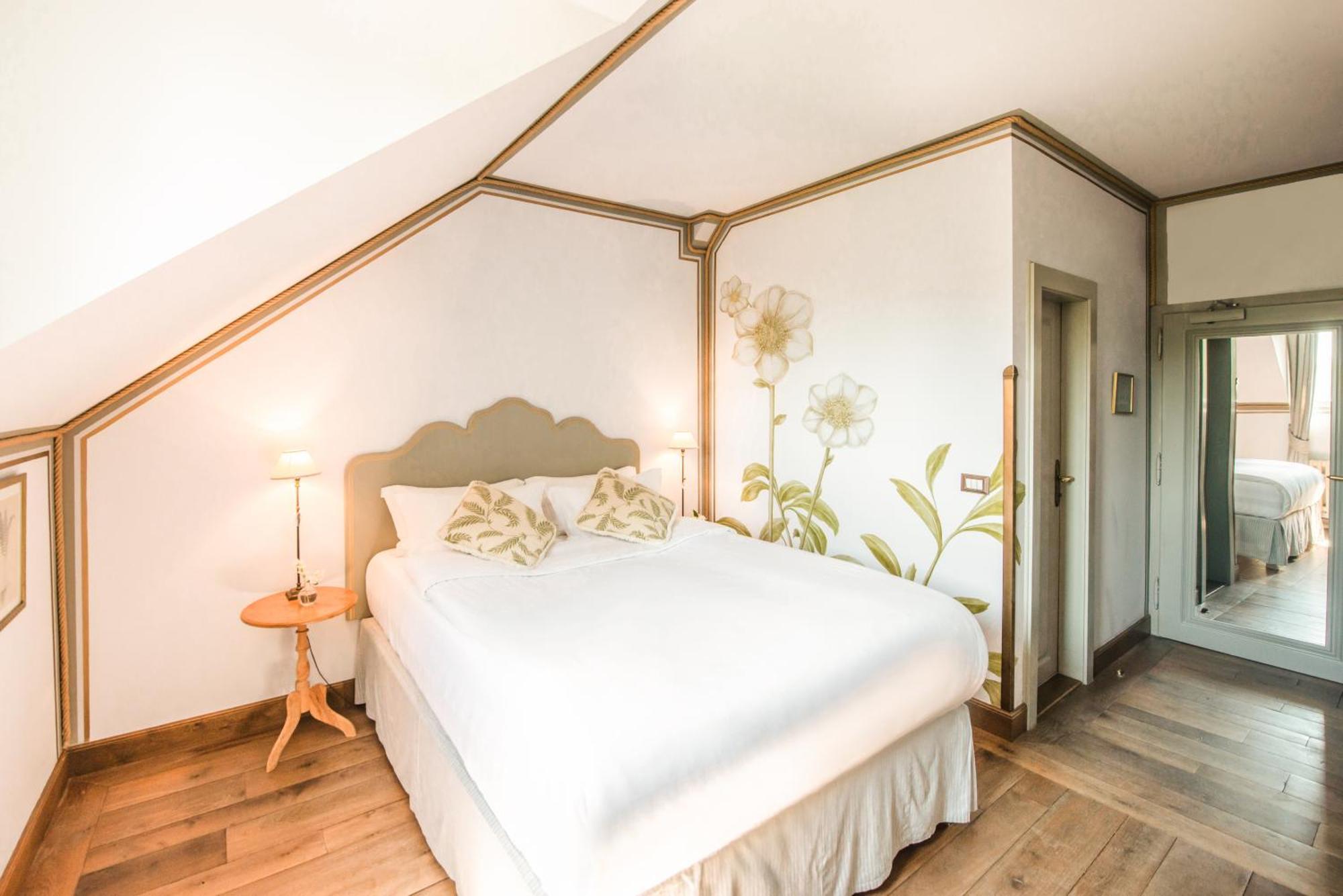 Chateau Mcely Ngoại thất bức ảnh