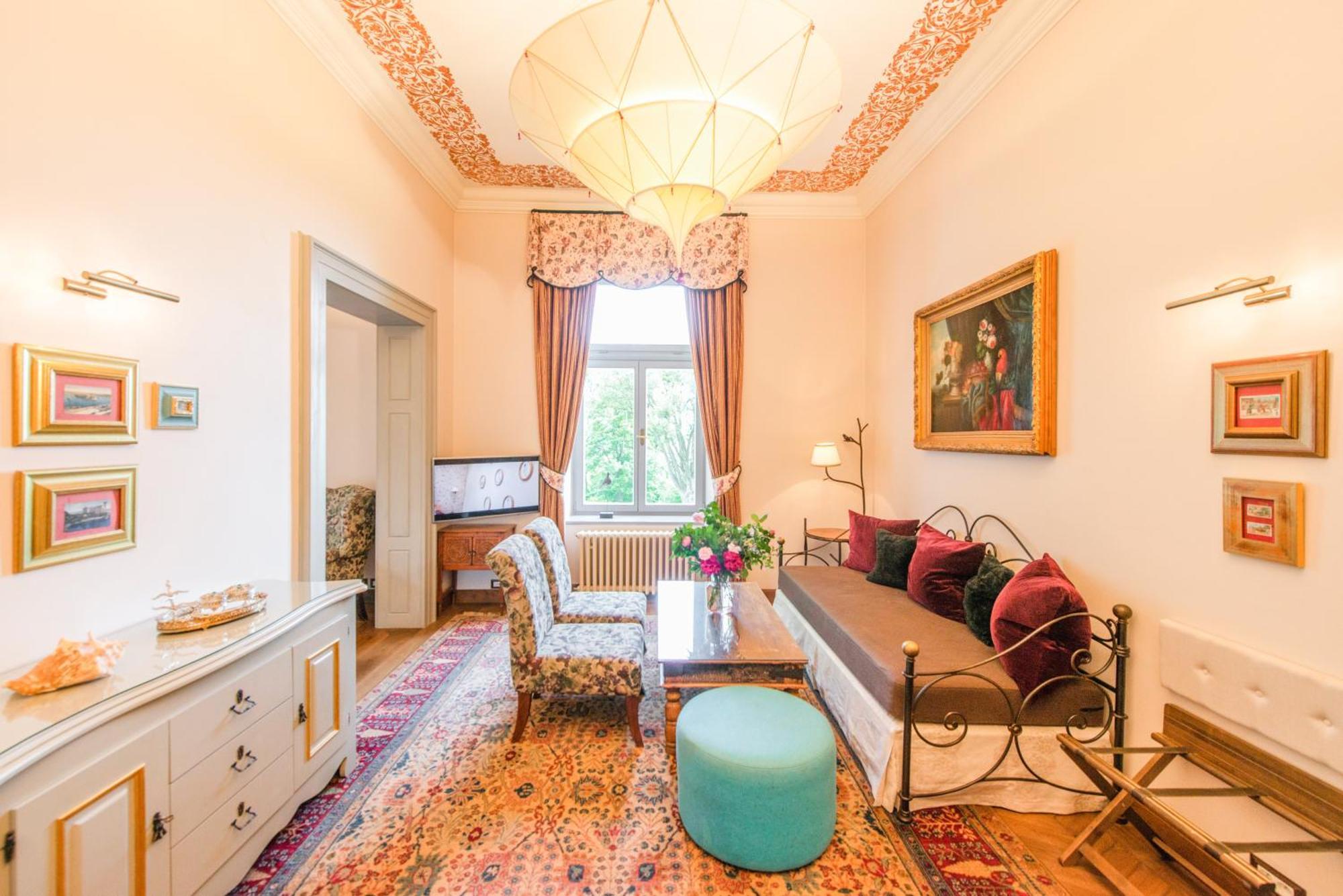 Chateau Mcely Ngoại thất bức ảnh