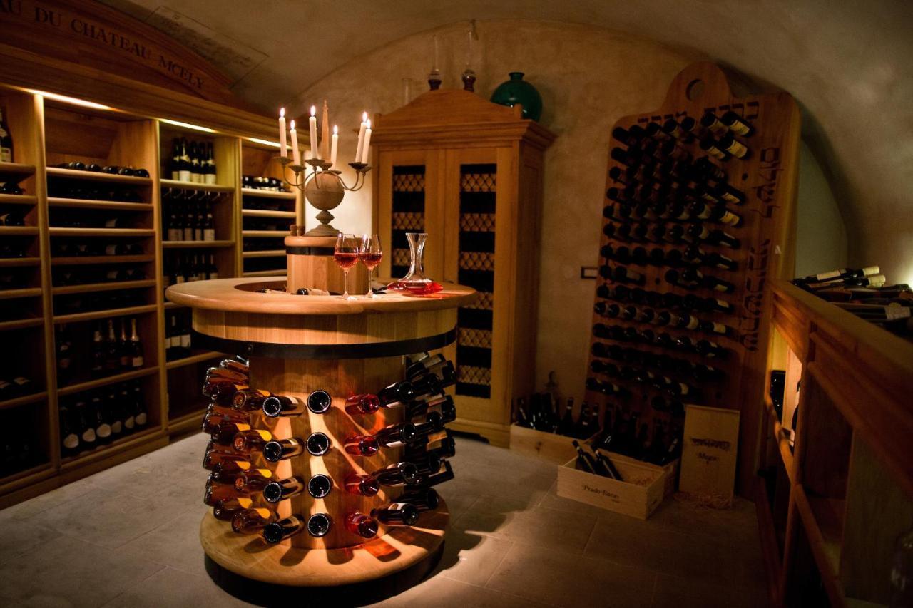 Chateau Mcely Ngoại thất bức ảnh